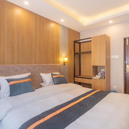Aawas Boutique Hotel Katmandou Extérieur photo