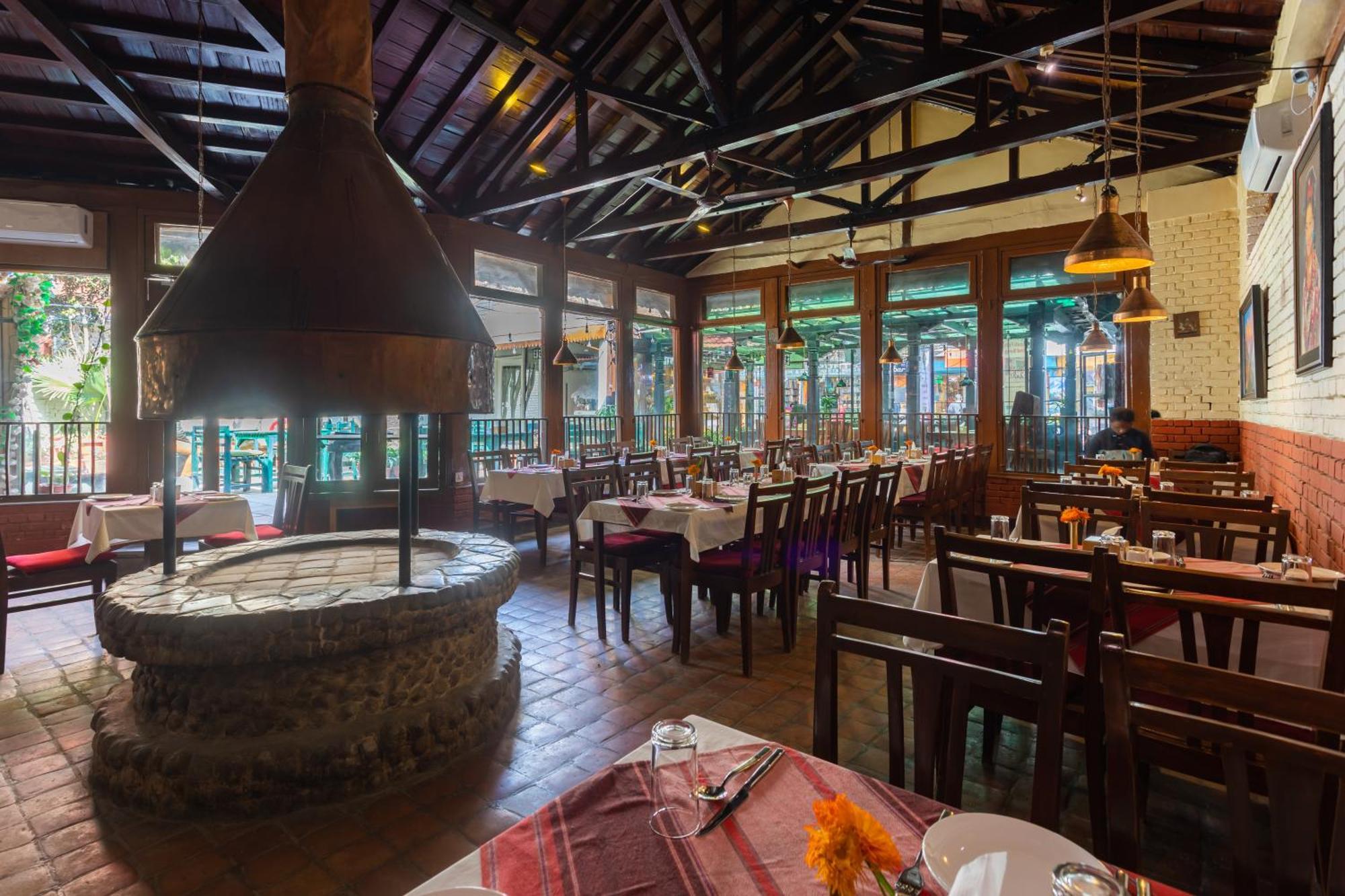 Aawas Boutique Hotel Katmandou Extérieur photo